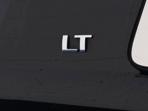 Used 2016 Chevrolet Tahoe LT w/ LT Signature Package image 12