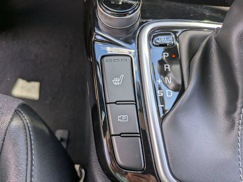 Certified 2025 Kia Seltos S AWD/4WD image 27