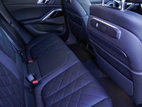 Used 2025 BMW X6 xDrive40i image 35