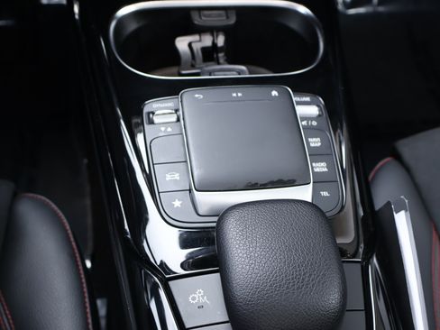 Used 2021 Mercedes-Benz CLA 35 AMG 4MATIC image 39