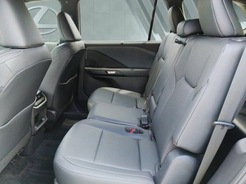 Certified 2025 Lexus TX 350 FWD w/ Technology Package image 11