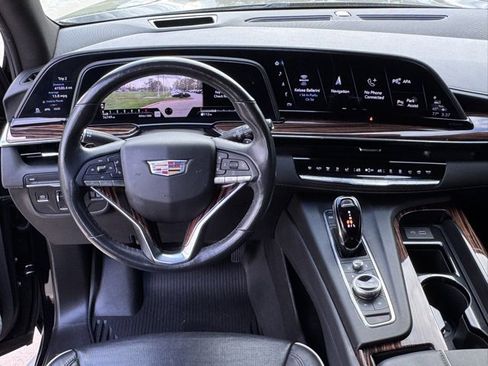 Used 2021 Cadillac Escalade Premium Luxury w/ Performance Package image 22