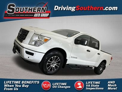 Used 2024 Nissan Titan SV w/ SV Convenience Package