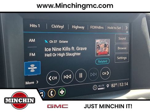 Used 2022 GMC Terrain SLT w/ Tech Package AWD/4WD image 18