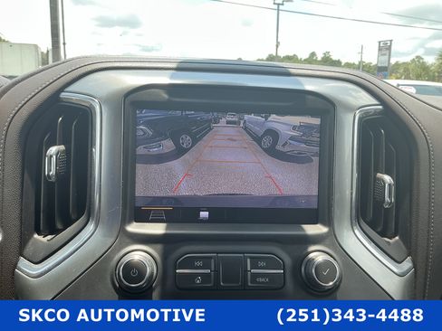Used 2019 Chevrolet Silverado 1500 LT w/ Convenience Package AWD/4WD image 17