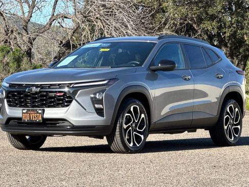 Certified 2024 Chevrolet Trax RS image 8