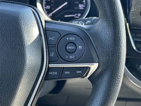 Used 2023 Toyota Camry LE image 34