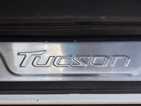 Used 2015 Hyundai Tucson Limited AWD/4WD image 22