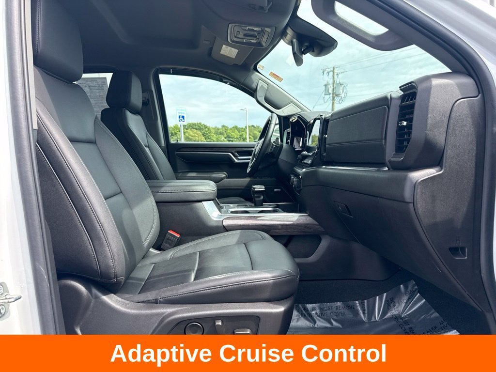 Used 2025 Chevrolet Silverado 1500 LTZ w/ LTZ Convenience Package II AWD/4WD image 15