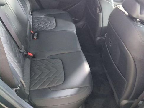 Used 2025 Kia Sportage X-Line AWD/4WD image 26