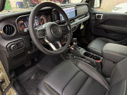 New 2026 Jeep Wrangler Sahara image 33