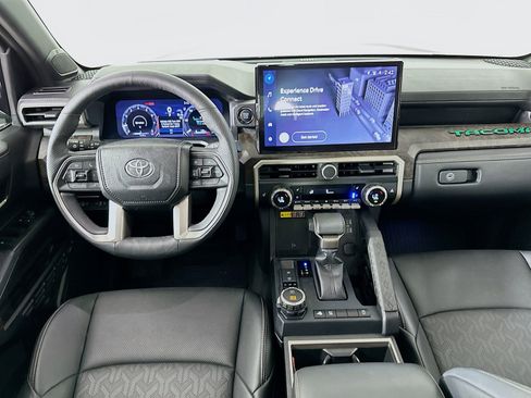 Certified 2025 Toyota Tacoma Limited AWD/4WD image 24