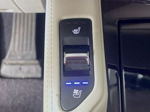 Used 2024 Kia Telluride EX FWD image 21
