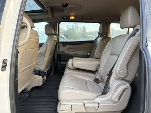 Used 2019 Honda Odyssey Elite image 9