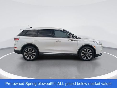Used 2020 Lincoln Corsair Reserve w/ Equipment Group 201A FWD image 9