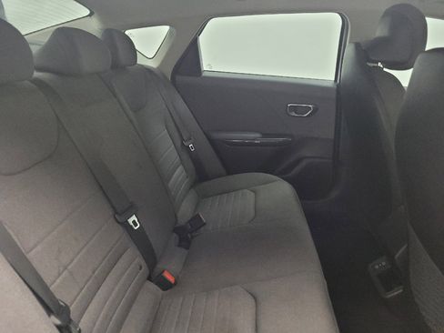 Used 2025 Kia K4 EX FWD image 19