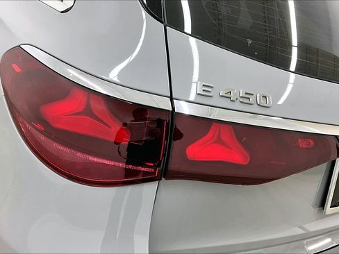 New 2026 Mercedes-Benz E 450 4MATIC All-Terrain Wagon image 14