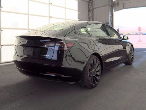 Used 2022 Tesla Model 3 Performance AWD/4WD image 2
