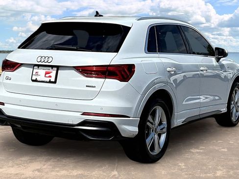 Used 2022 Audi Q3 2.0T Premium Plus w/ Premium Plus Package AWD/4WD image 4