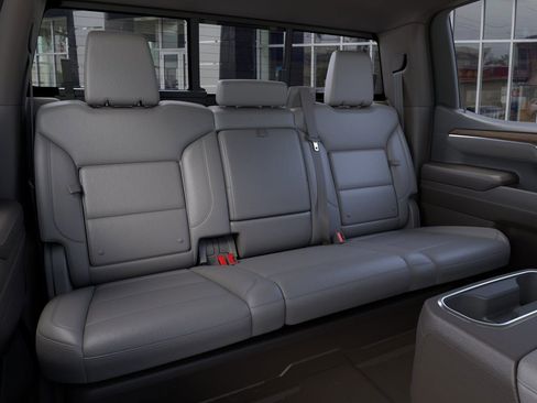 New 2026 GMC Sierra 1500 SLT w/ SLT Premium Plus Package AWD/4WD image 17