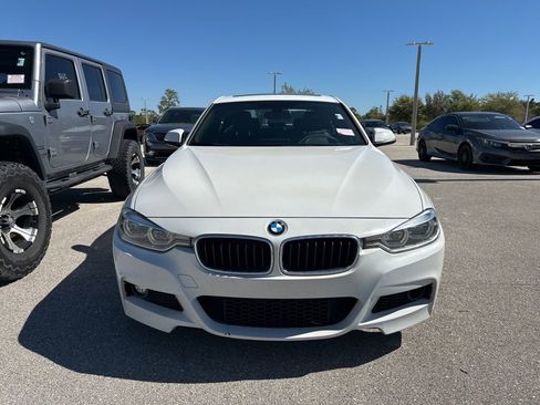 Used 2018 BMW 330i Sedan w/ M Sport Package image 2
