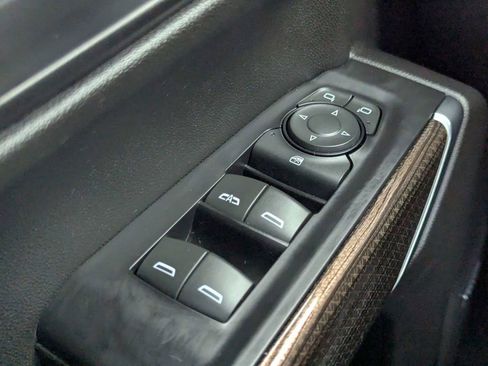 Used 2020 Chevrolet Silverado 1500 RST AWD/4WD image 23