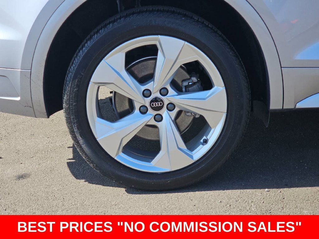 Used 2023 Audi Q5 2.0T Premium Plus w/ Premium Plus Package AWD/4WD image 39
