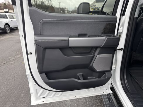 Used 2024 Ford F250 Lariat w/ Lariat Ultimate Package image 12