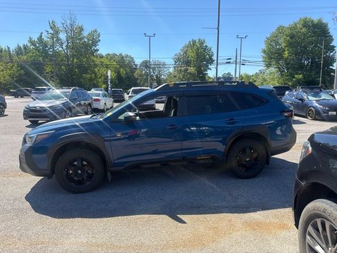 Used 2022 Subaru Outback Wilderness AWD/4WD image 7