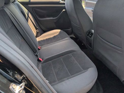 Used 2009 Volkswagen Jetta S FWD image 19