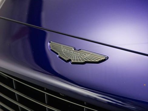 Used 2022 Aston Martin DBX AWD/4WD image 14