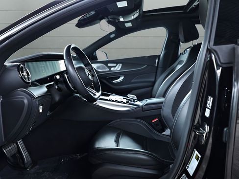 Used 2022 Mercedes-Benz AMG GT 43 image 29