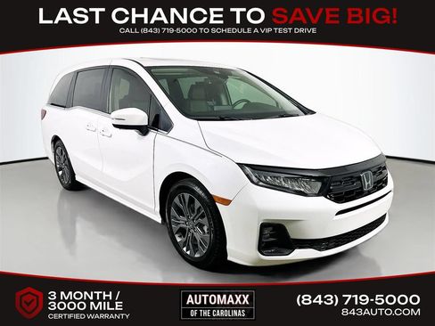 Used 2025 Honda Odyssey Touring image 1
