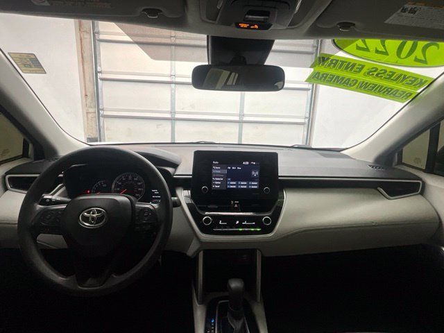 Used 2022 Toyota Corolla Cross L FWD image 6