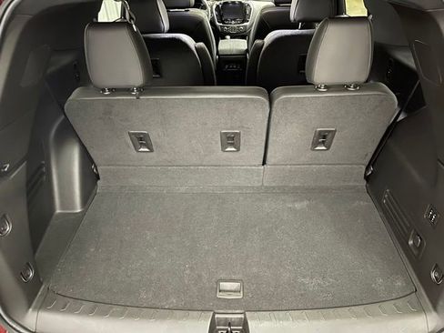 Used 2023 Chevrolet Traverse High Country image 14