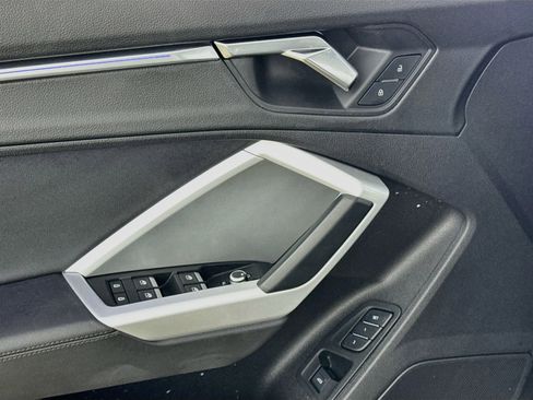 Used 2022 Audi Q3 2.0T Premium Plus image 21