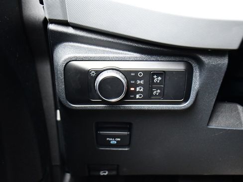 Used 2023 Ford Bronco Badlands image 26