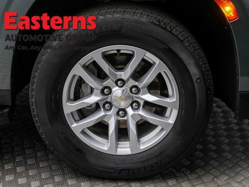 Used 2024 Chevrolet Tahoe LT image 34