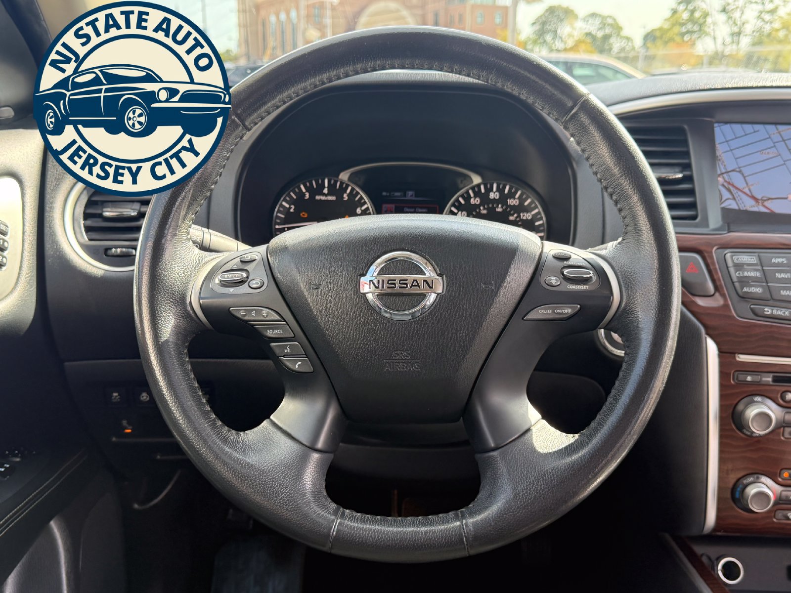 Used 2017 Nissan Pathfinder Platinum w/ Cargo Package AWD/4WD image 22