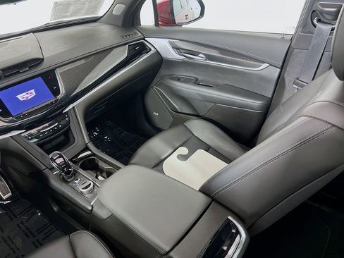 Used 2024 Cadillac XT6 Sport w/ LPO, Onyx Lite Package AWD/4WD image 25