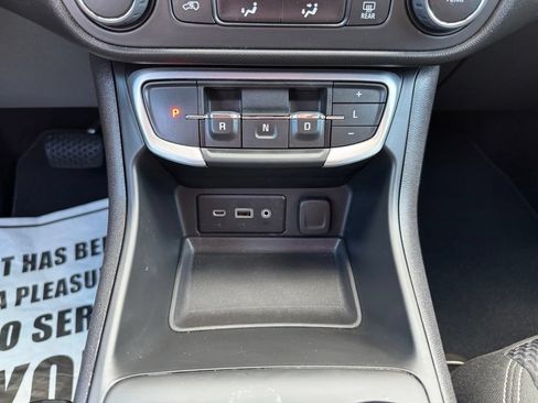 Certified 2024 GMC Terrain SLE AWD/4WD image 23