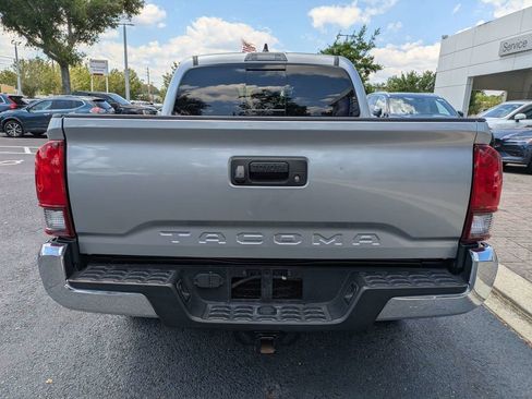 Used 2023 Toyota Tacoma SR5 AWD/4WD image 5