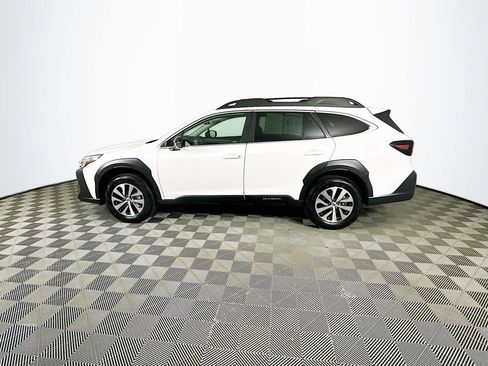 Used 2025 Subaru Outback Premium w/ Popular Package #1A image 6