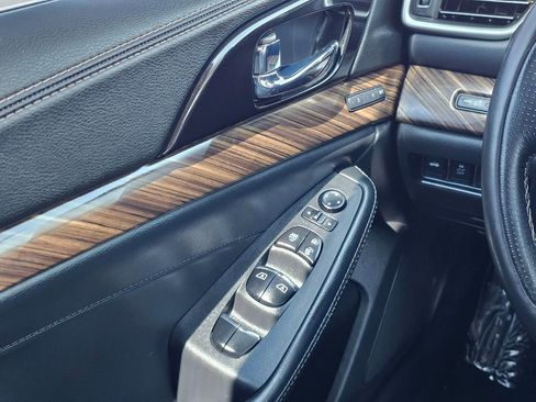 Used 2017 Nissan Maxima Platinum w/ Medallion Package image 29