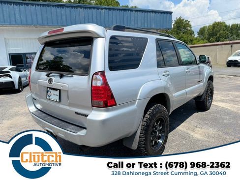 Used 2006 Toyota 4Runner Limited AWD/4WD image 6