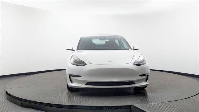 Used 2023 Tesla Model 3 Standard Range RWD image 11