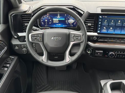 New 2026 Chevrolet Silverado 1500 RST w/ Z71 Off-Road Package image 11