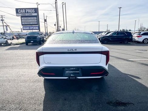 Certified 2025 Kia K4 LXS image 8