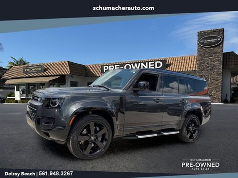 Used 2023 Land Rover Defender 130 X-Dynamic SE AWD/4WD image 3