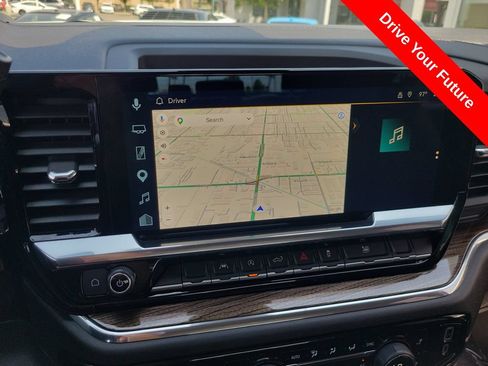 Used 2025 Chevrolet Silverado 1500 LT RWD image 10